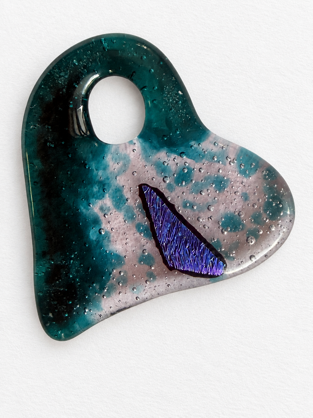 1490° Large Holey Heart No. 015